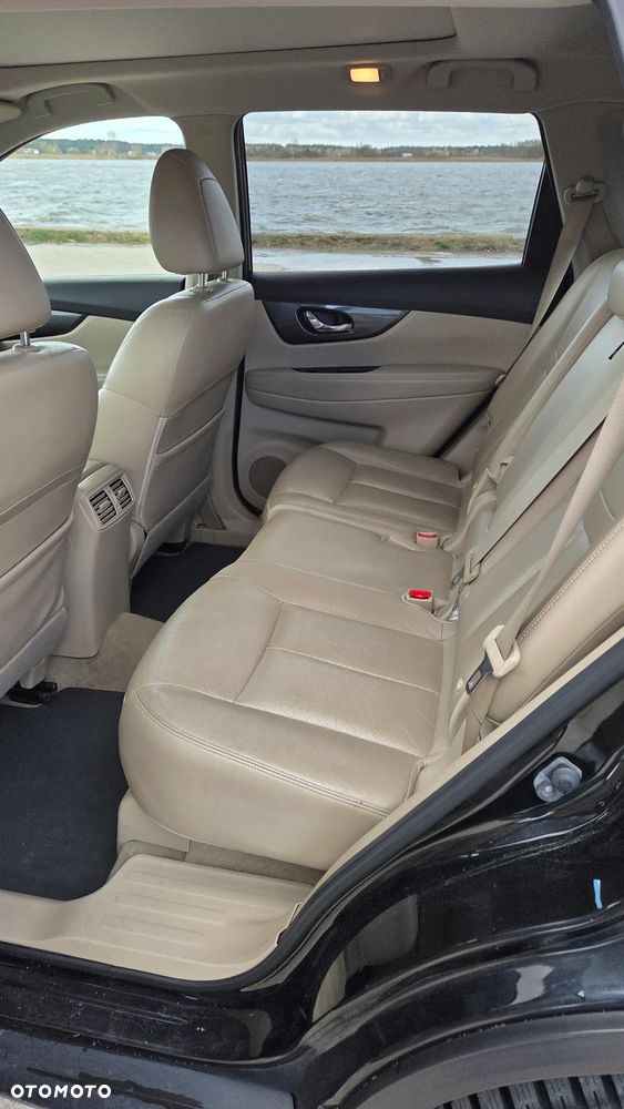 Nissan X-Trail 1.6 DCi Tekna 4WD - 11