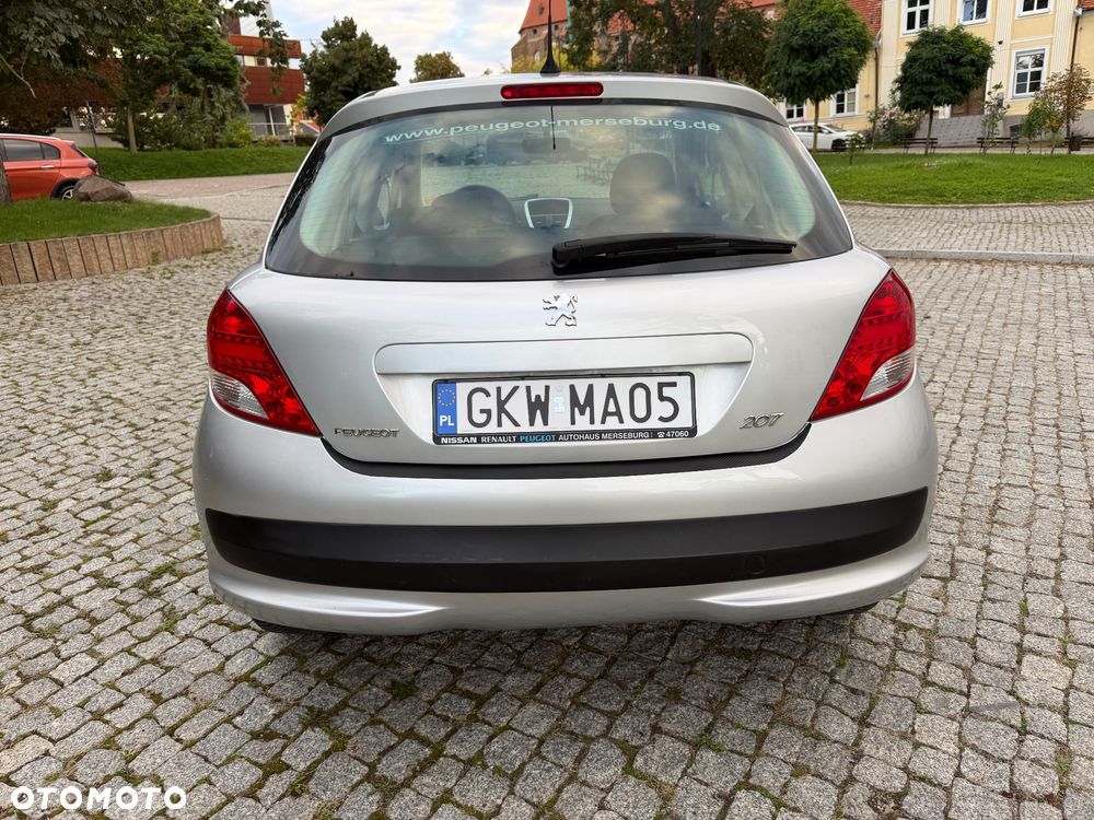 Peugeot 207 95 VTi Premium - 5