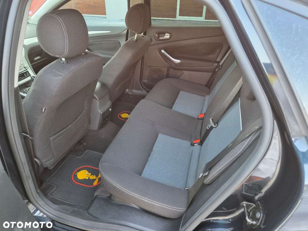 Ford Mondeo 2.0 TDCi Titanium - 15