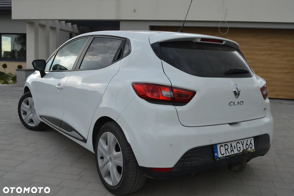 Renault Clio dCi 90 Limited - 24