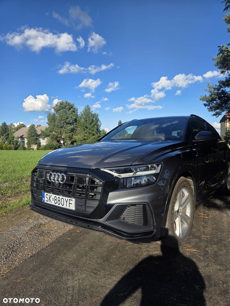 Audi Q8 - 2