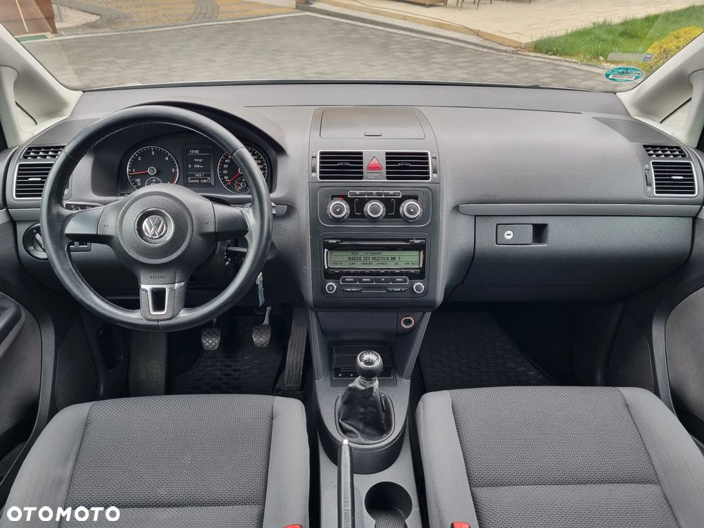 Volkswagen Touran 1.6 TDI DPF BlueMotion Technology STYLE - 6