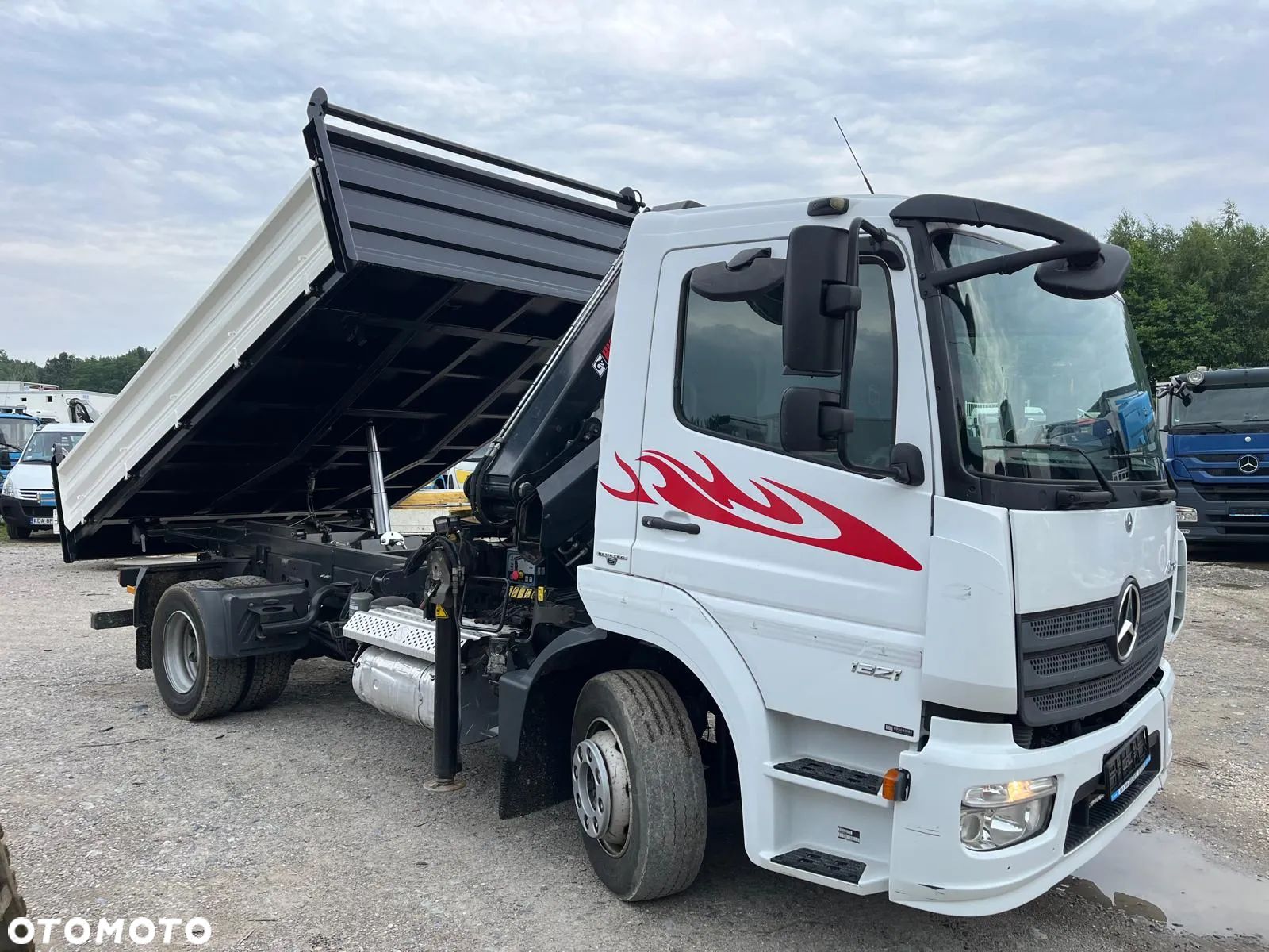 Mercedes-Benz Atego1327 - 1