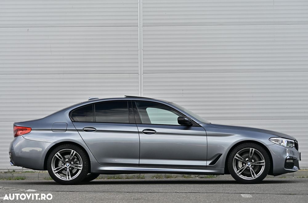 BMW Seria 5 530i xDrive AT - 7