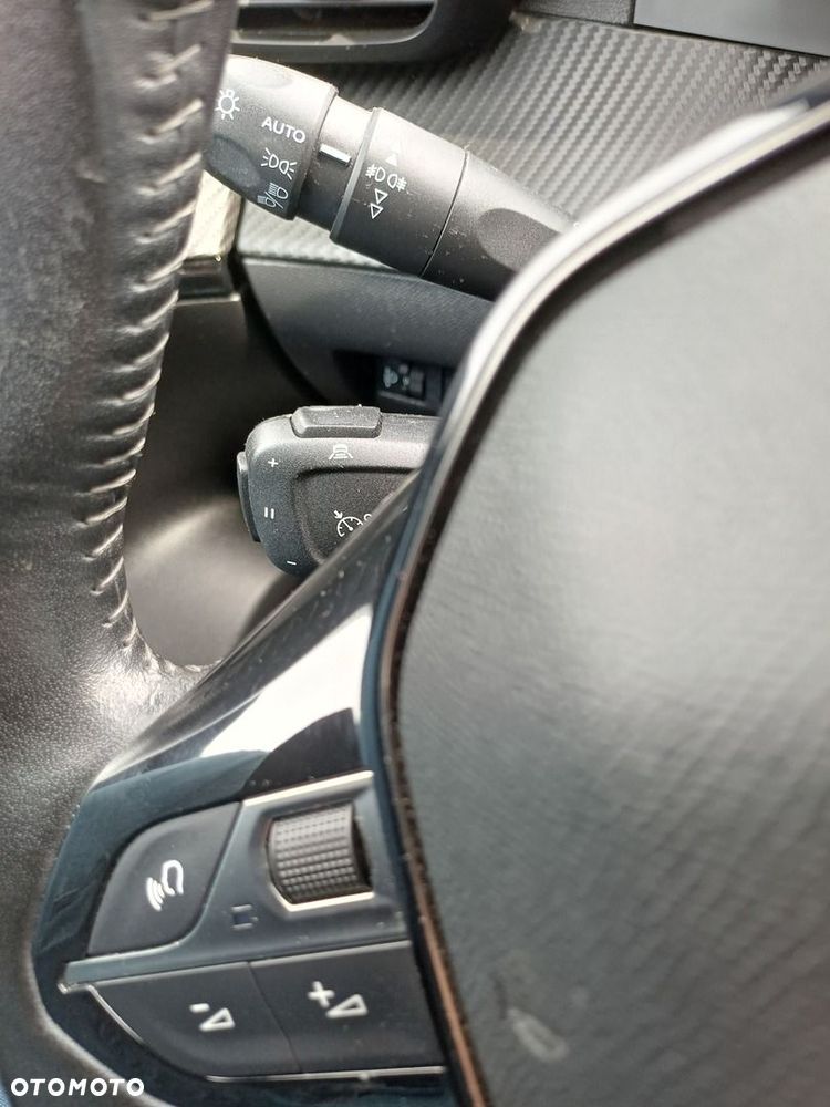 Peugeot 2008 - 27