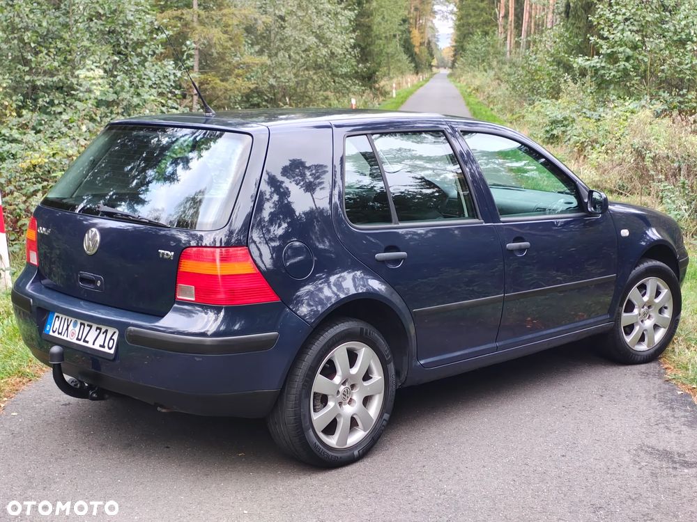Volkswagen Golf - 14