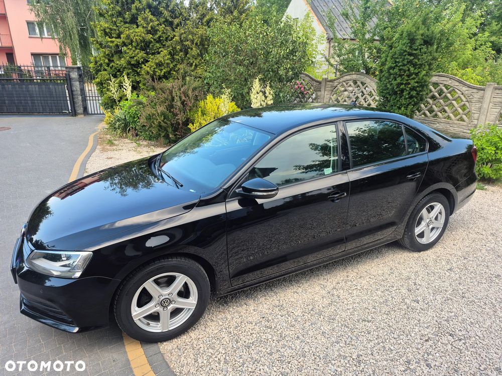 Volkswagen Jetta 2.0 TDI DPF BMT Comfortline - 11