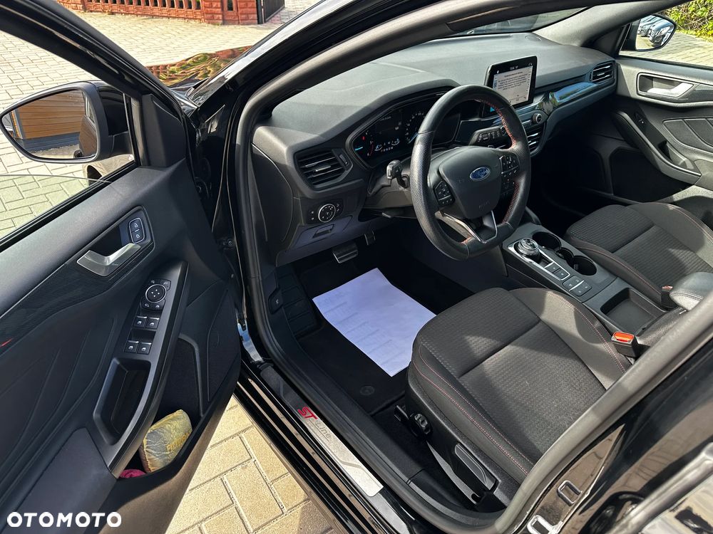 Ford Focus - 6