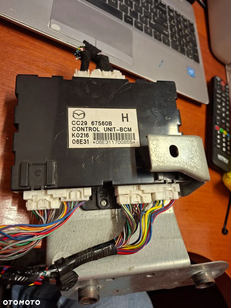 Moduł komfortu Mazda 5 2,0 diesel 2005 -2009