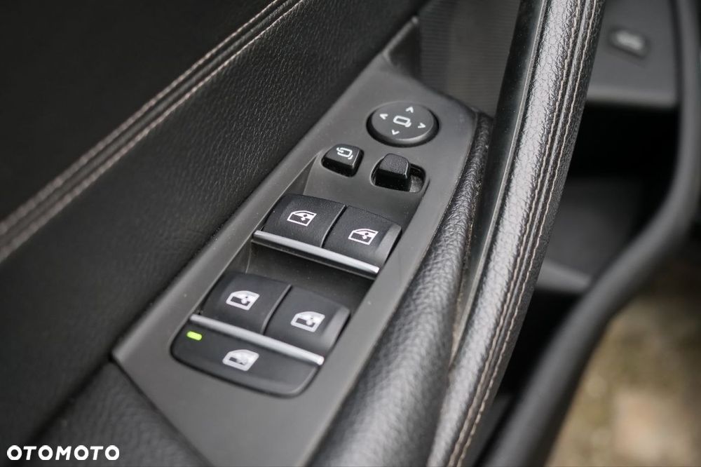 BMW Seria 5 518d Luxury Line sport - 20