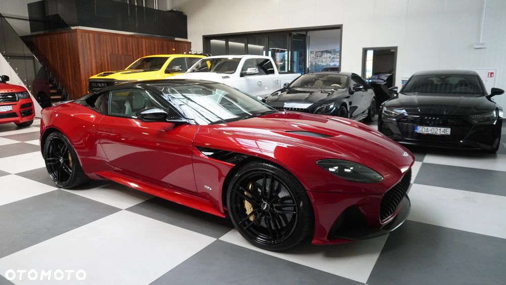 Aston Martin DBS Superleggera Standard - 2