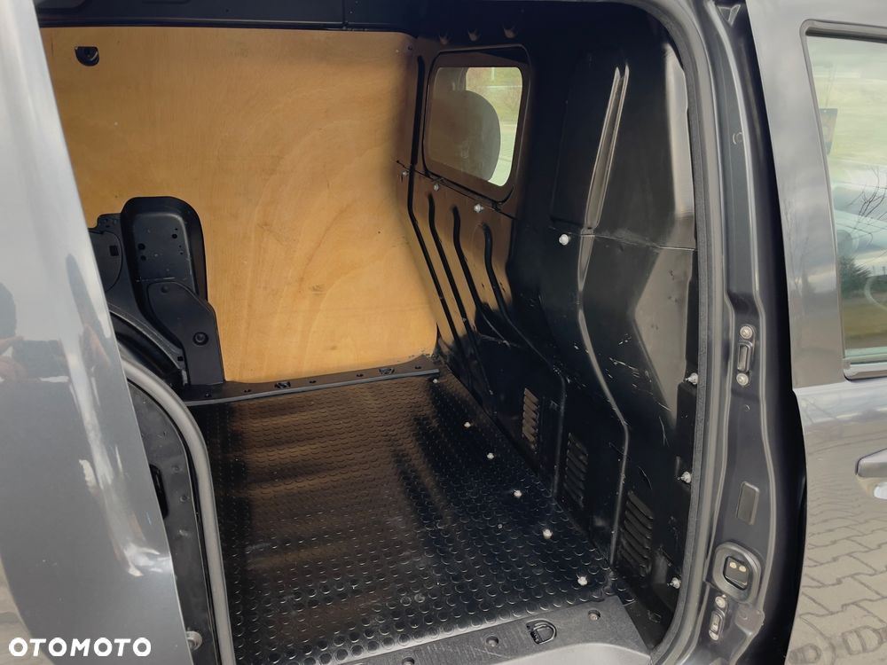 Dacia Dokker - 16