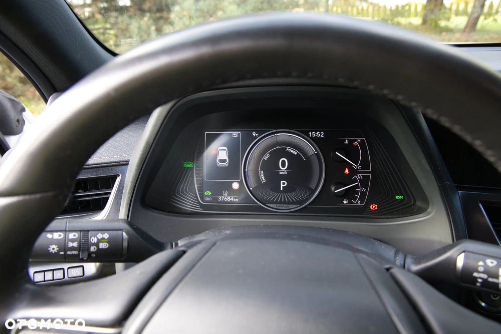 Lexus UX - 11