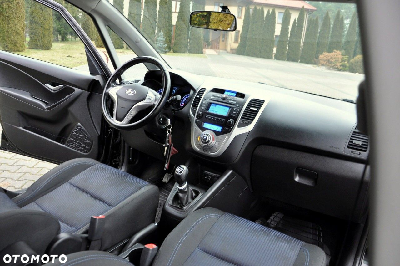 Hyundai ix20 - 24