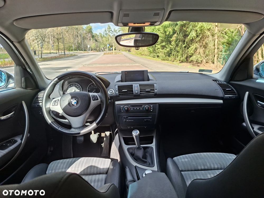 BMW Seria 1 - 13