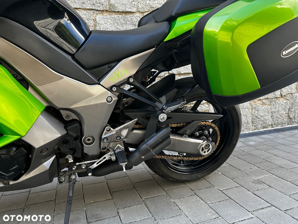 Kawasaki Z - 12