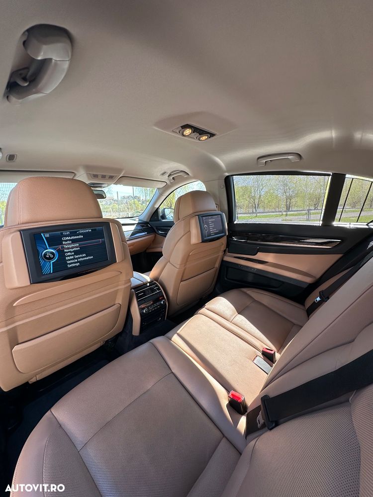 BMW Seria 7 740d xDrive Aut. - 16