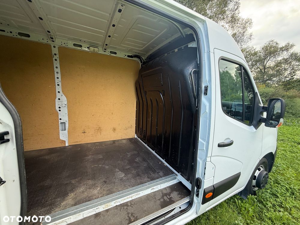 Renault Master - 10
