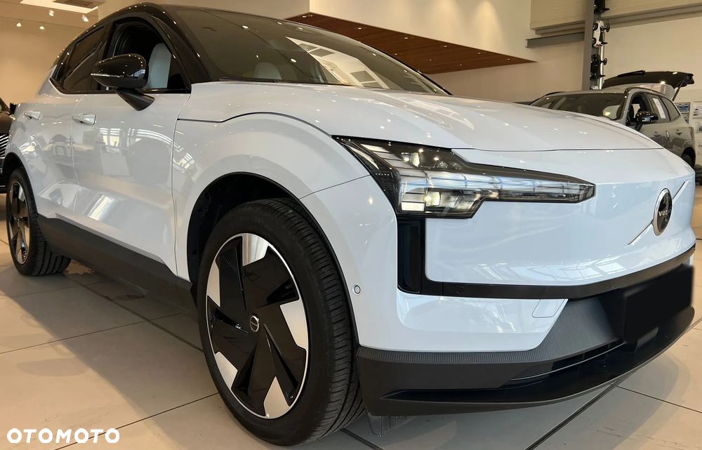 Volvo EX30 69kWh Twin Motor Ultra - 6