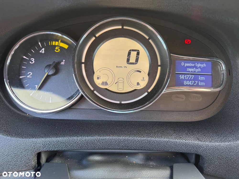 Renault Megane 1.5 dCi Limited - 9