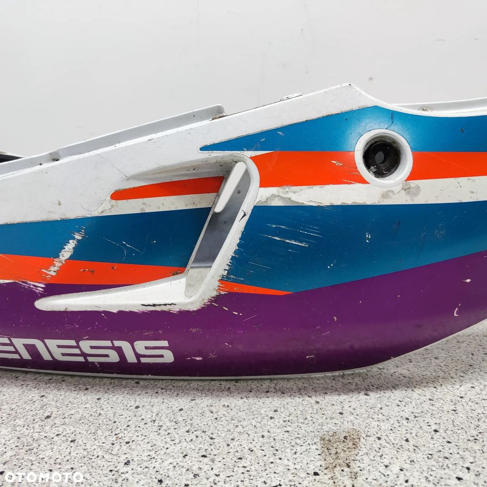 Owiewka, osłona, bok, boczek, ogon, zadupek, lampa tył, tylna Yamaha FZR 600 FZR600 - 9