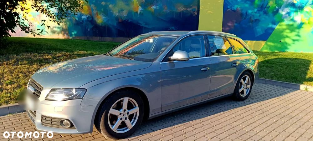 Audi A4 - 1