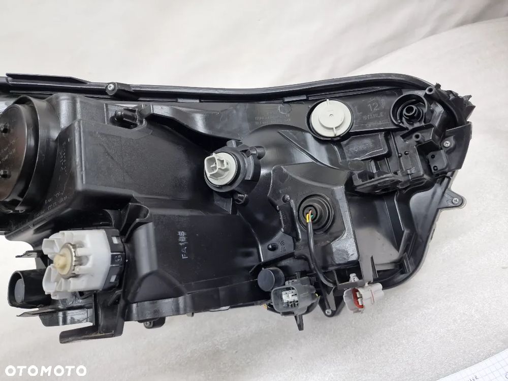 TOYOTA RAV4 / RAV 4 IV LIFT LEWA FULL LED 15- LEWA LAMPA PRZEDNIA PRZÓD , NR STANLEY W3049 , NR AUKCJI LL259 - 15