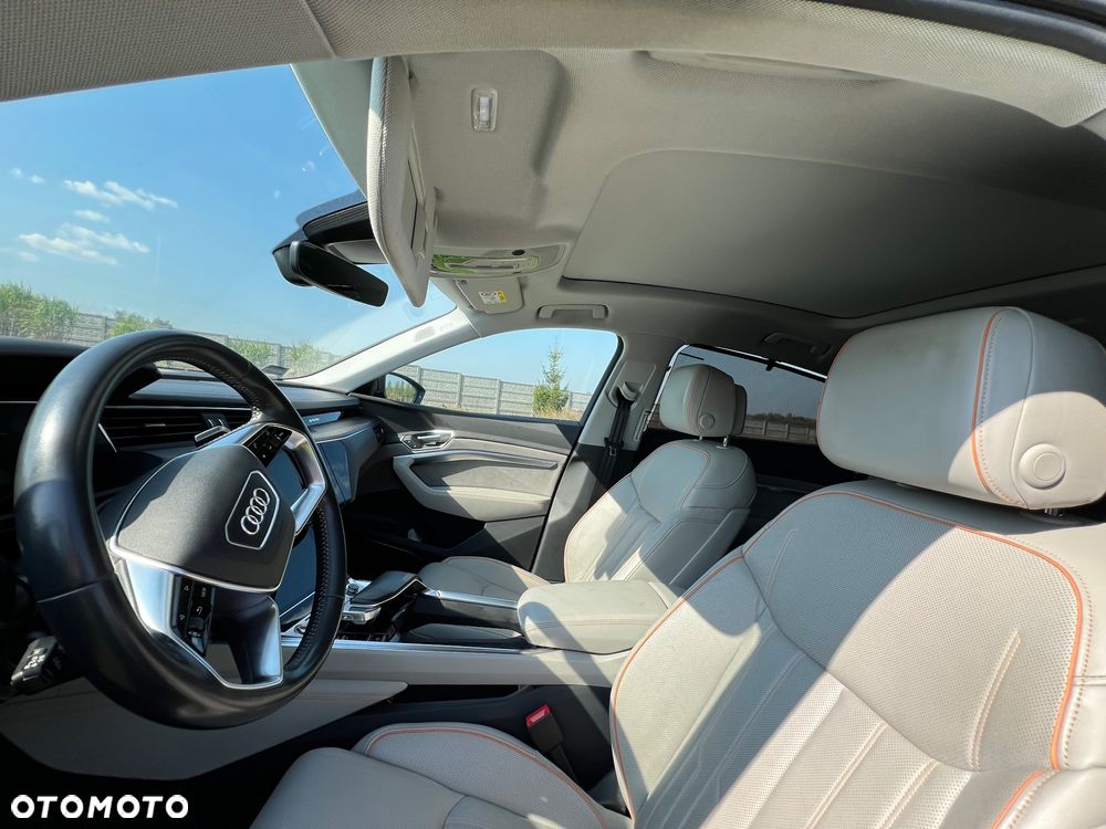Audi e-tron Sportback 55 Quattro S Line - 30