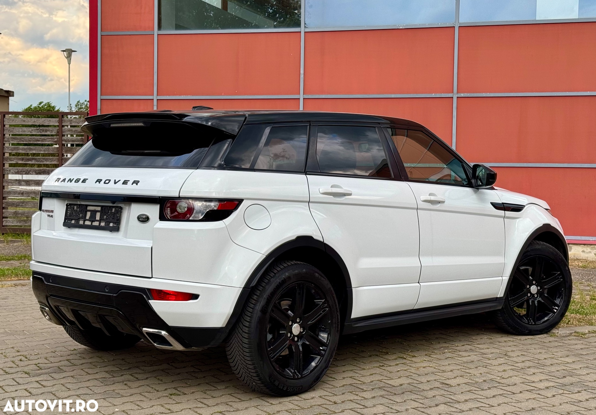 Land Rover Range Rover Evoque - 3
