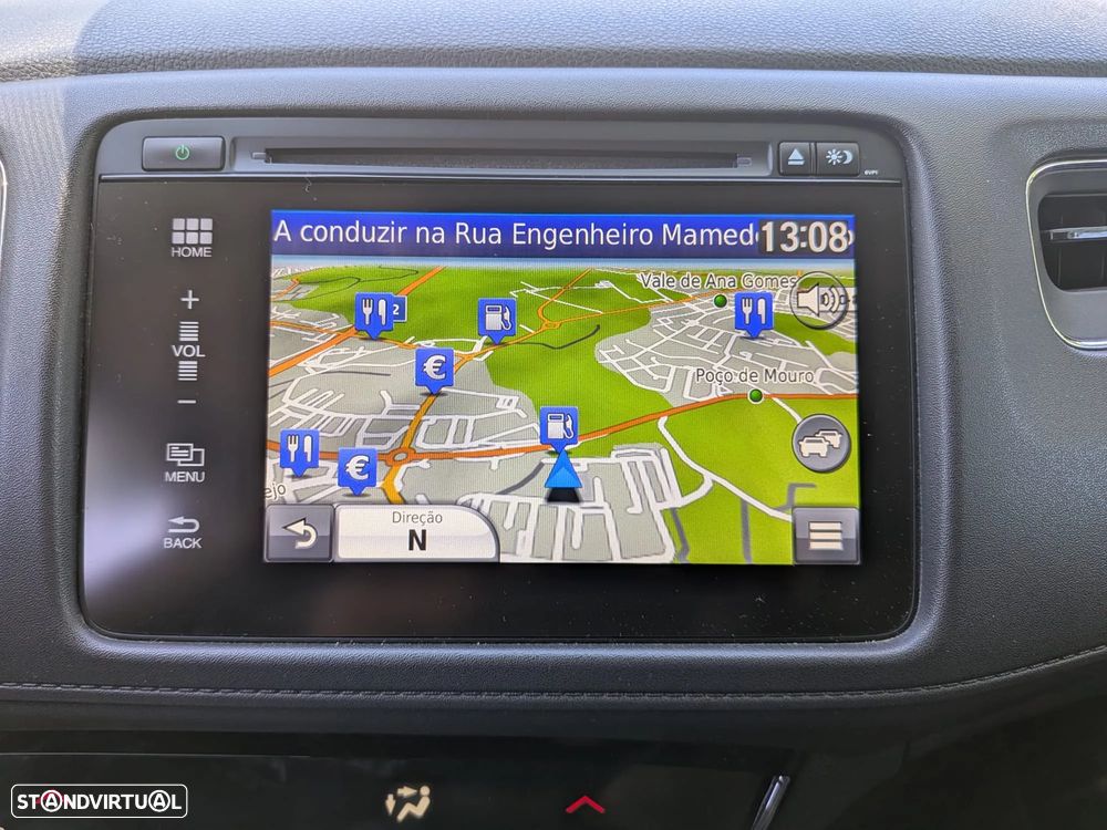Honda HR-V 1.5 i-VTEC Executive CVT - 18