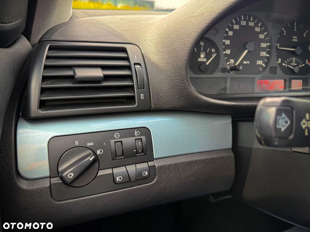 BMW Seria 3 - 10