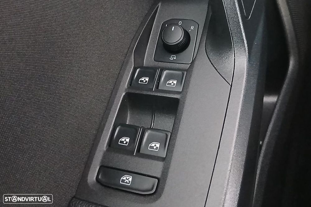 SEAT Ibiza 1.0 TSI FR - 11