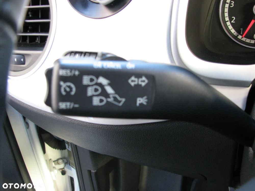 Volkswagen Beetle 1.6 TDI Design - 27