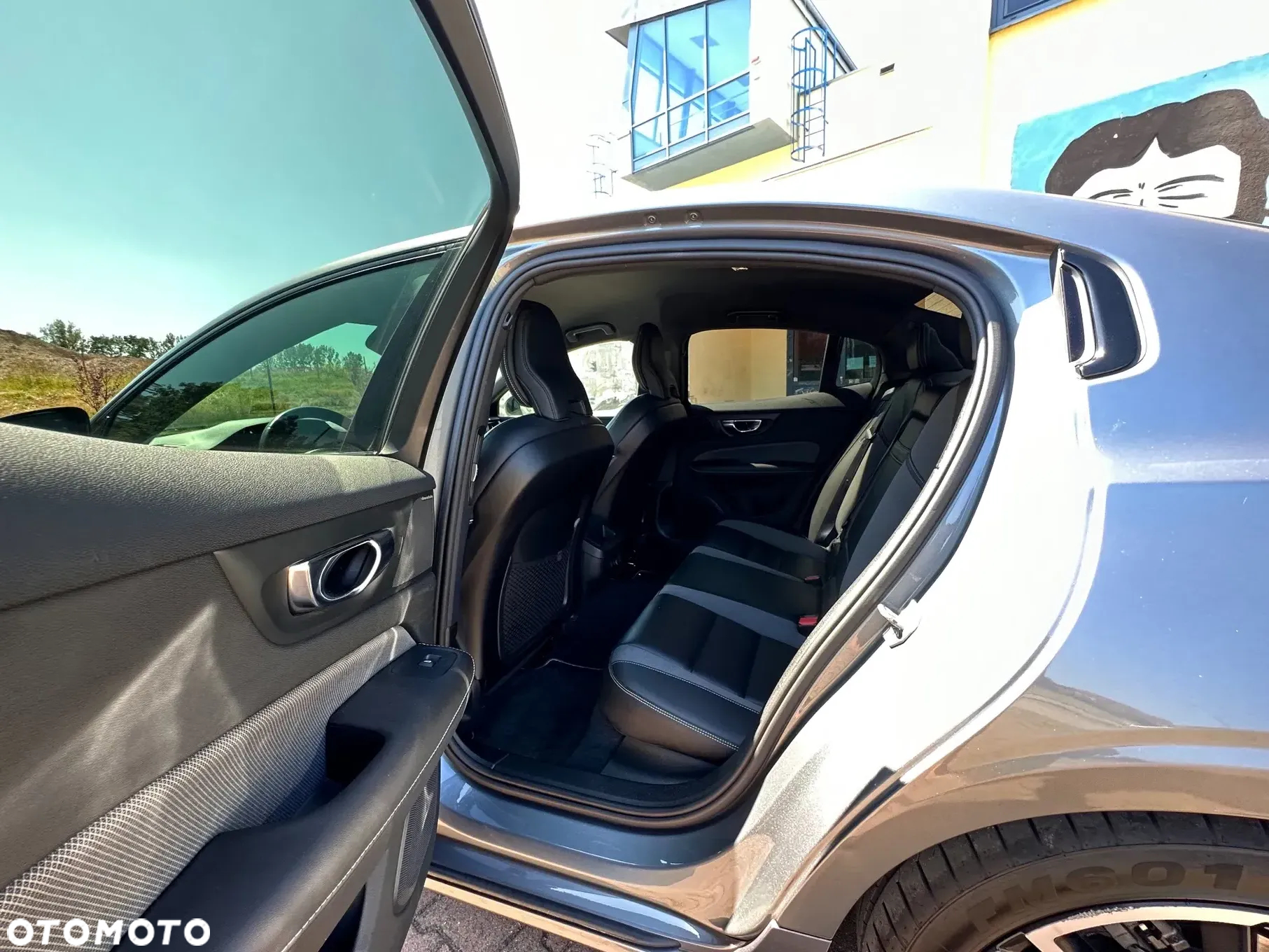 Volvo S60 T4 R-Design - 25