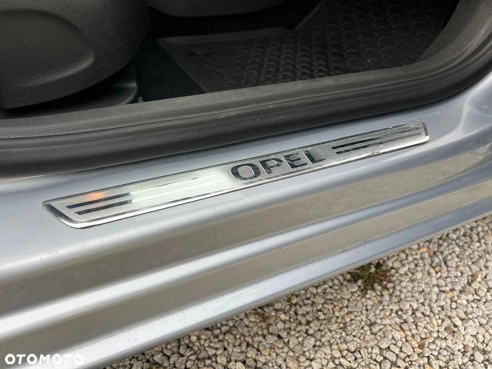 Opel Astra V 1.6 CDTI Dynamic - 22