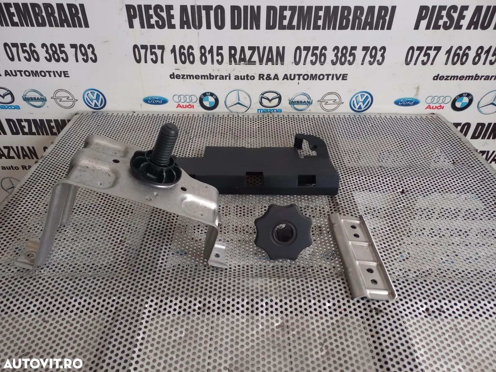 Suport Complet Baterie Audi A8 4H D4 An 2010-2011-2012-2013-2014-2015-2016-2017 Dezmembrez Audi A8 - 1