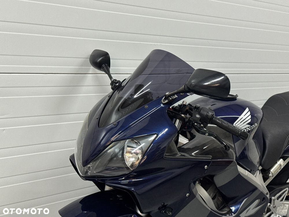 Honda CBR - 21