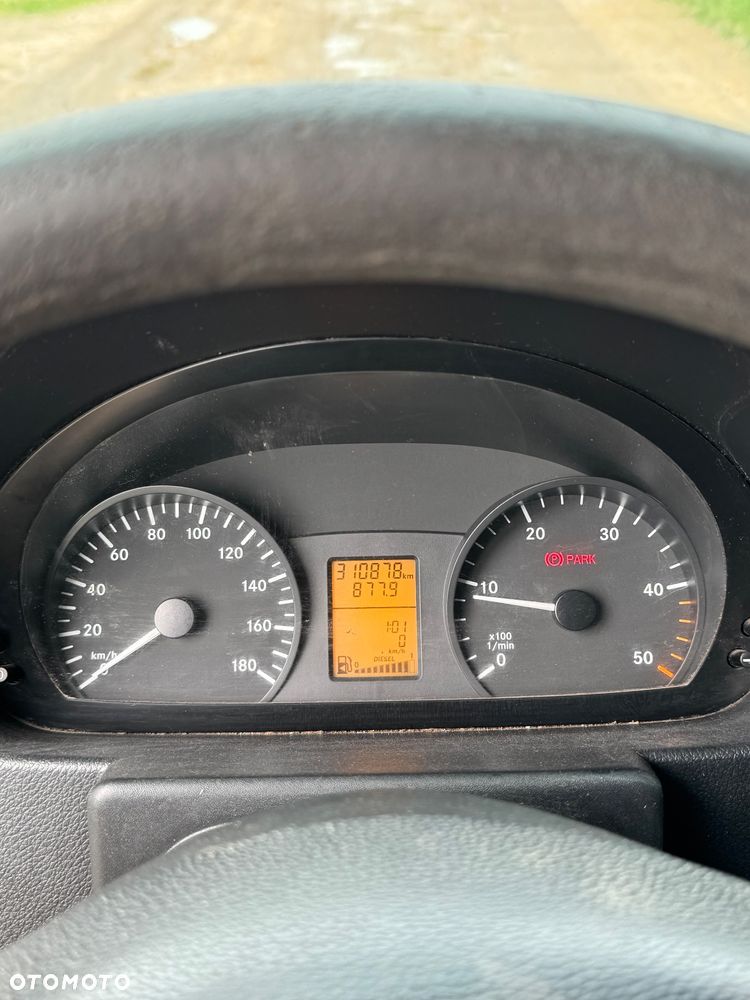 Mercedes-Benz Sprinter 311 CDI - 12