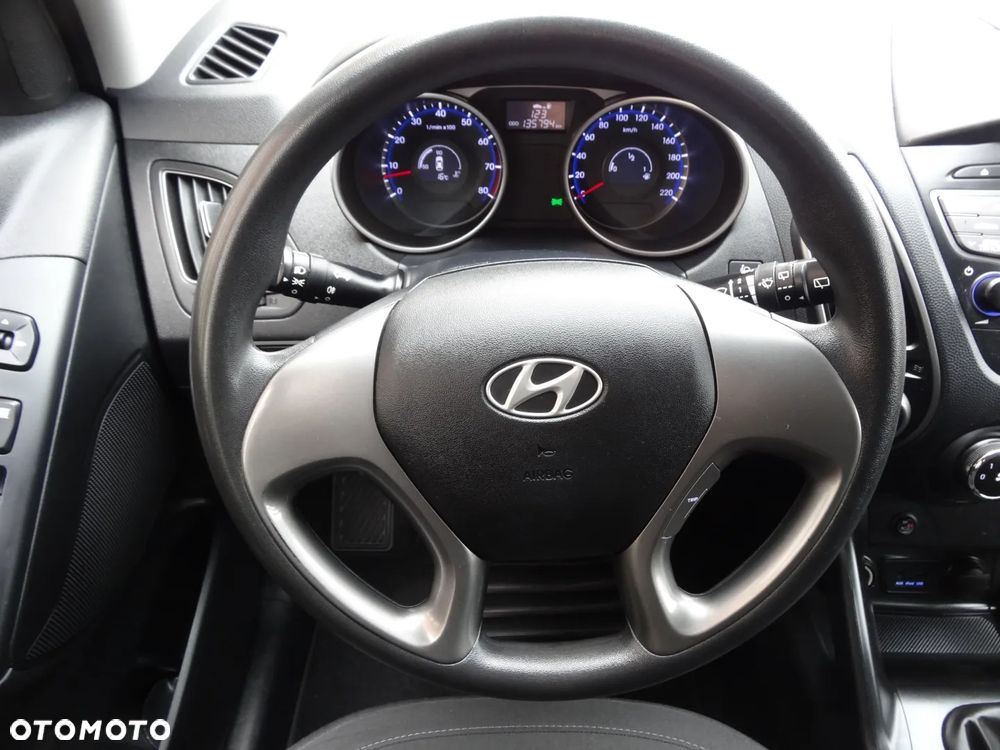 Hyundai ix35 1.6 2WD Style - 24