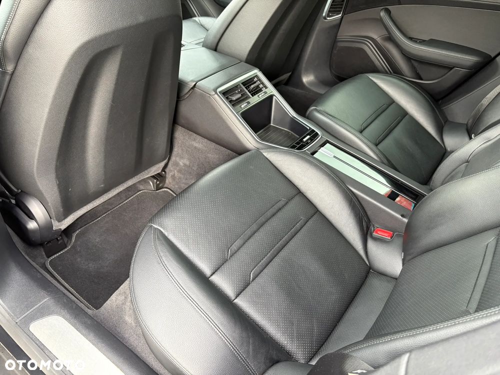 Porsche Panamera 4S Diesel - 26