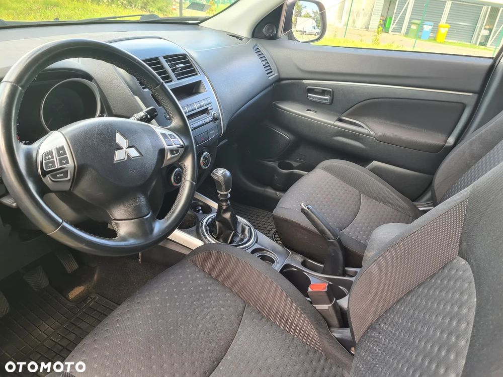 Mitsubishi ASX - 20