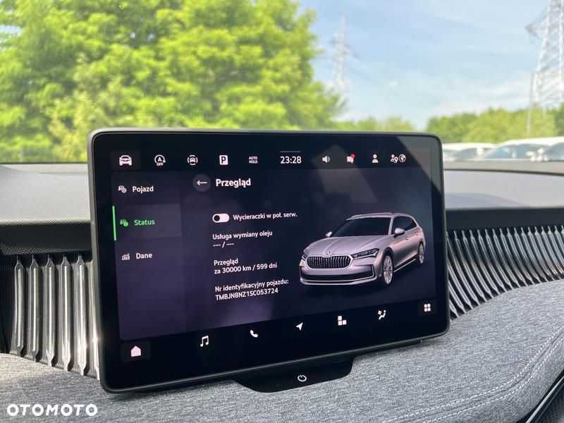 Skoda Superb 1.5 TSI mHEV Selection DSG - 13