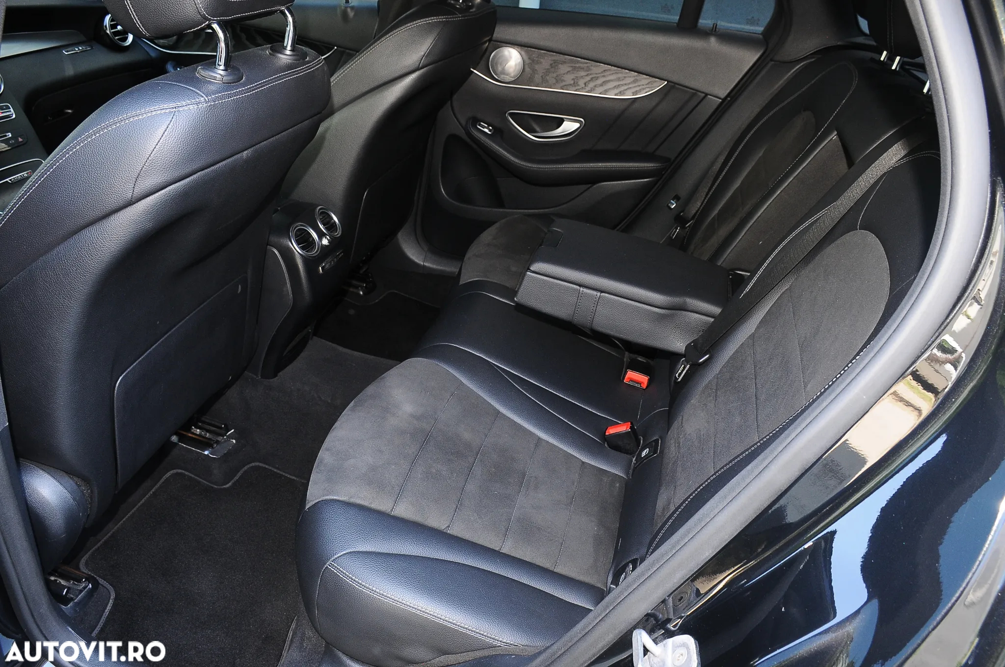 Mercedes-Benz GLC 220 d 4MATIC - 17