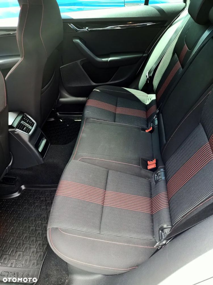 Skoda Octavia 1.5 TSI ACT Style - 6