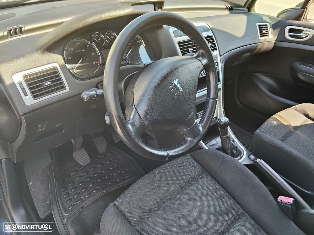Peugeot 307 SW 1.6 HDi FAP Executive - 6