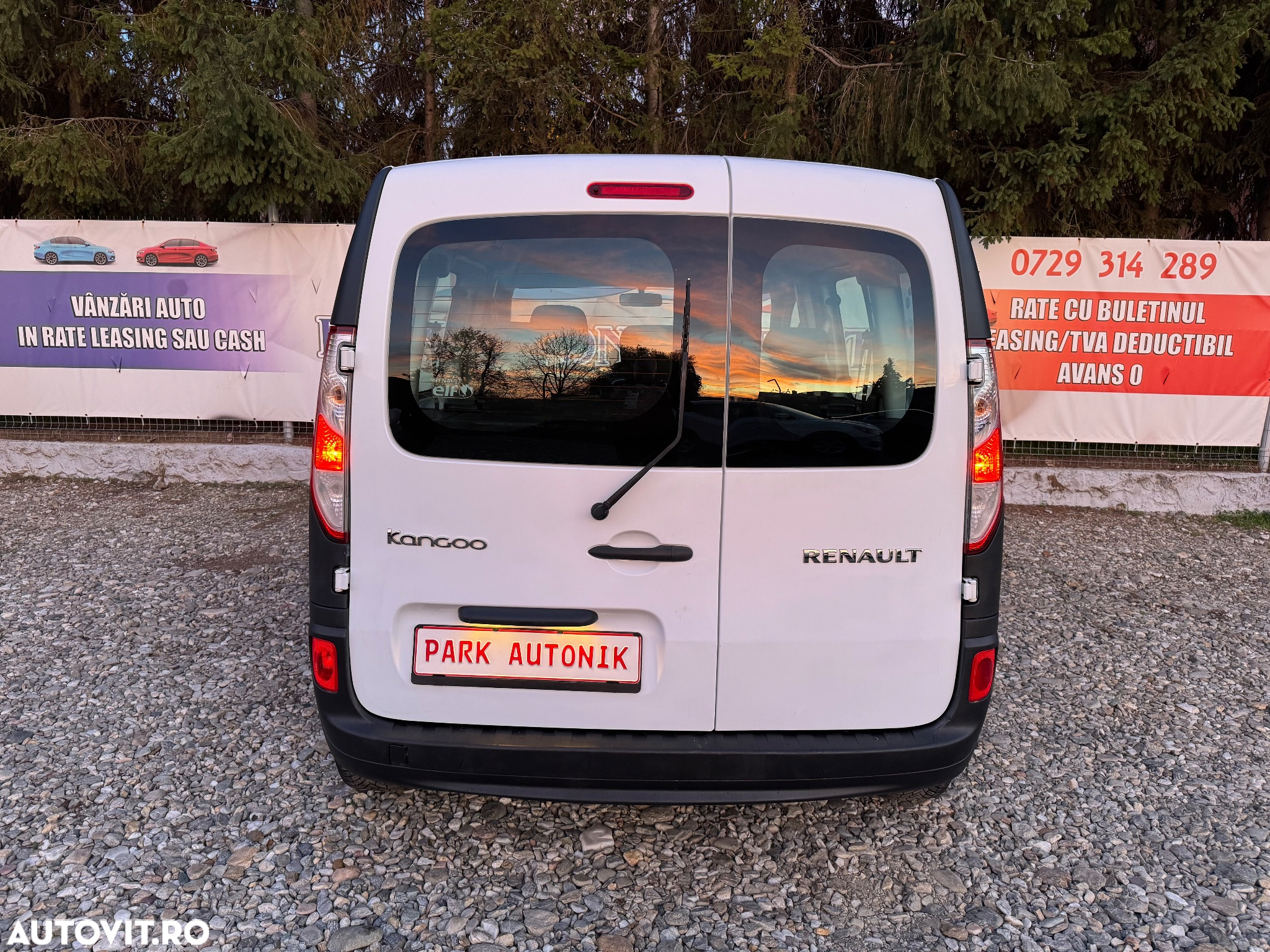 Renault Kangoo BLUE dCi 115 Techno - 11