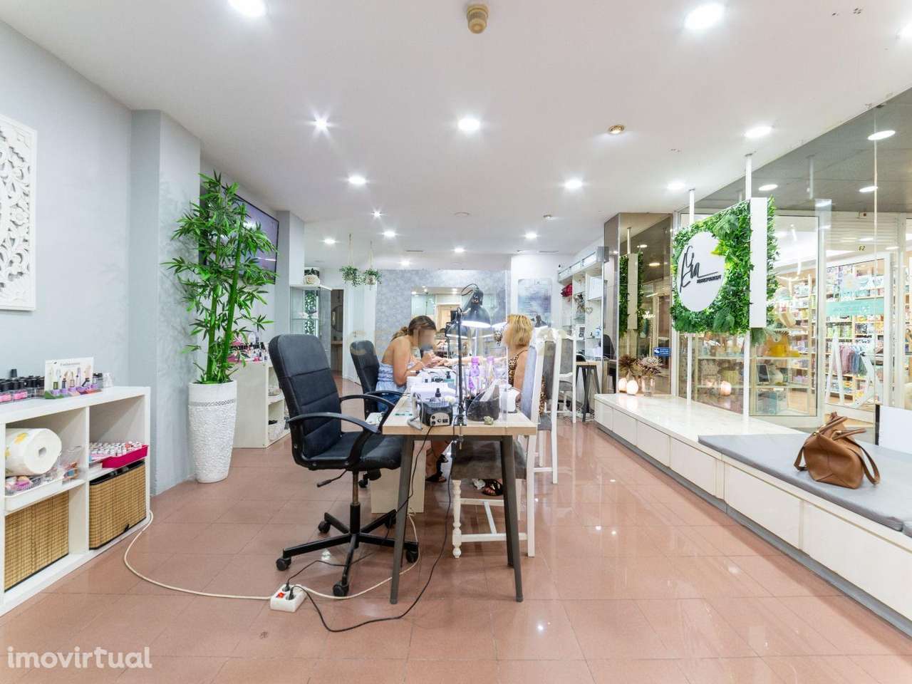 Loja Comercial com 70m2 – Centro Comercial Mafavis, Gondomar - Grande imagem: 3/12