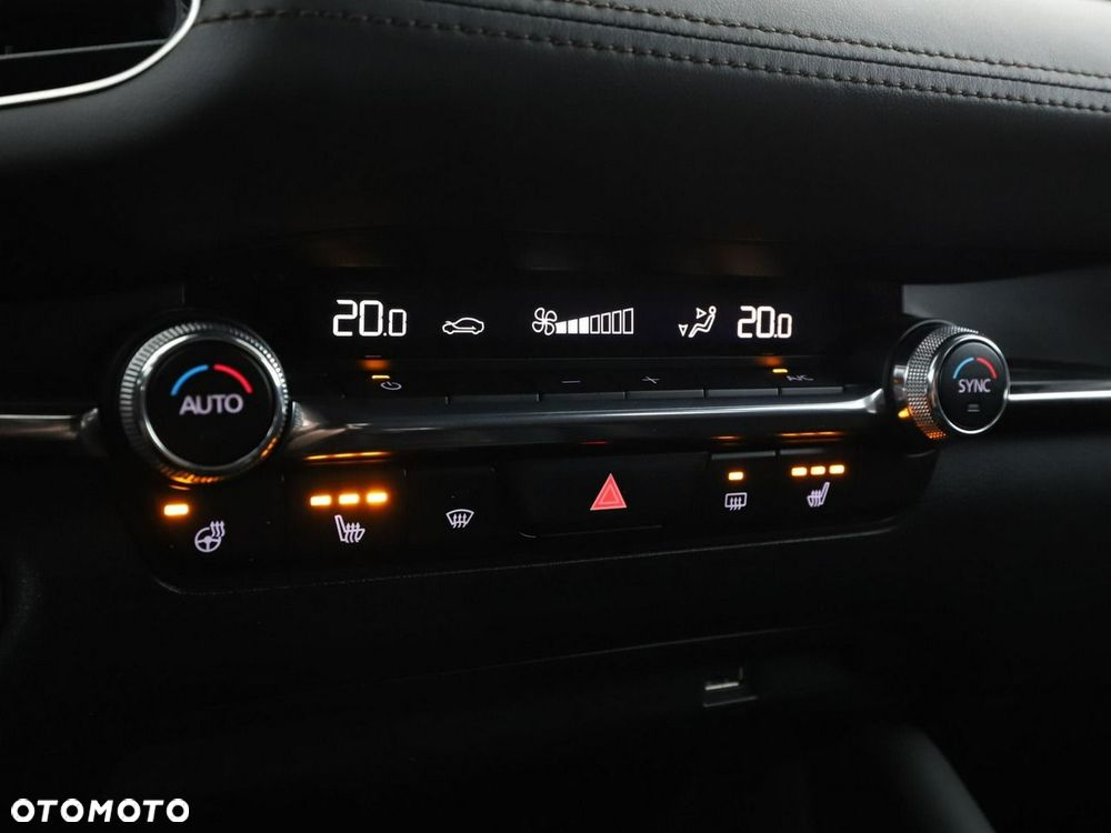 Mazda 3 SKYACTIV-G 2.0 M-Hybrid - 31