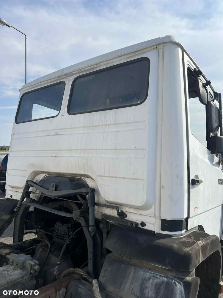 Kabina Mercedes Atego 1520 !! Transport, karoseria, części !! - 5