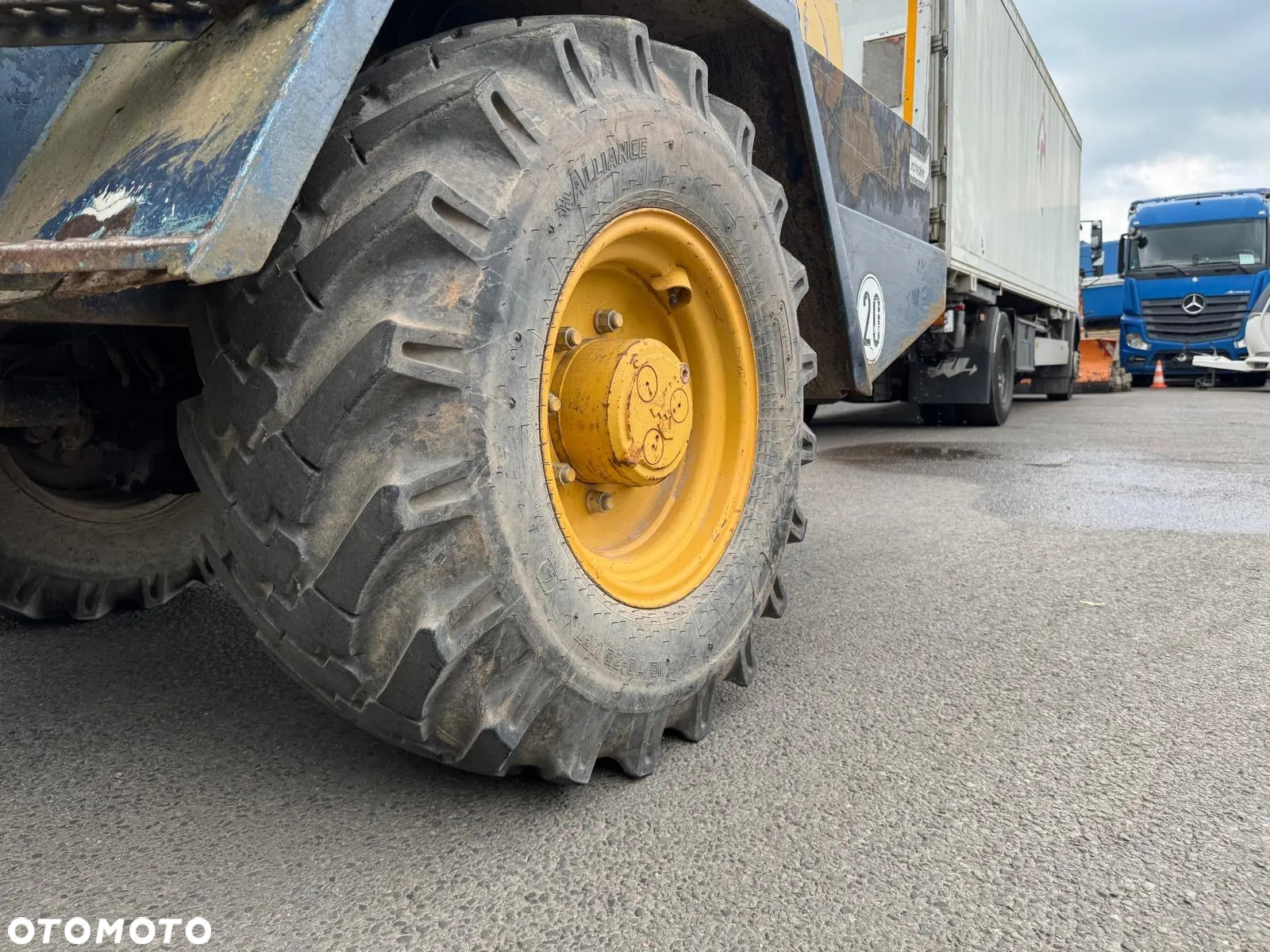 Komatsu Hanomag 20F-S - 8